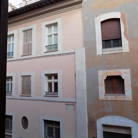 Casa Via Della Luce Διαμέρισμα *