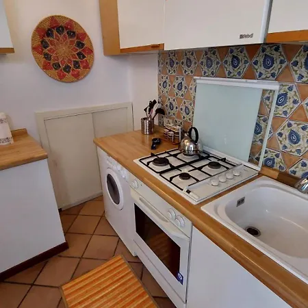 Apartment Casa Via Della Luce Rome